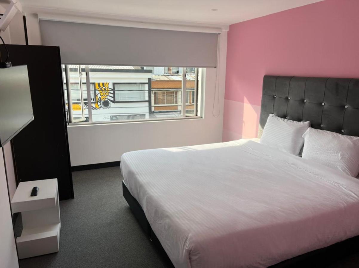 Hotel American Visa Boutique Bogota Bagian luar foto