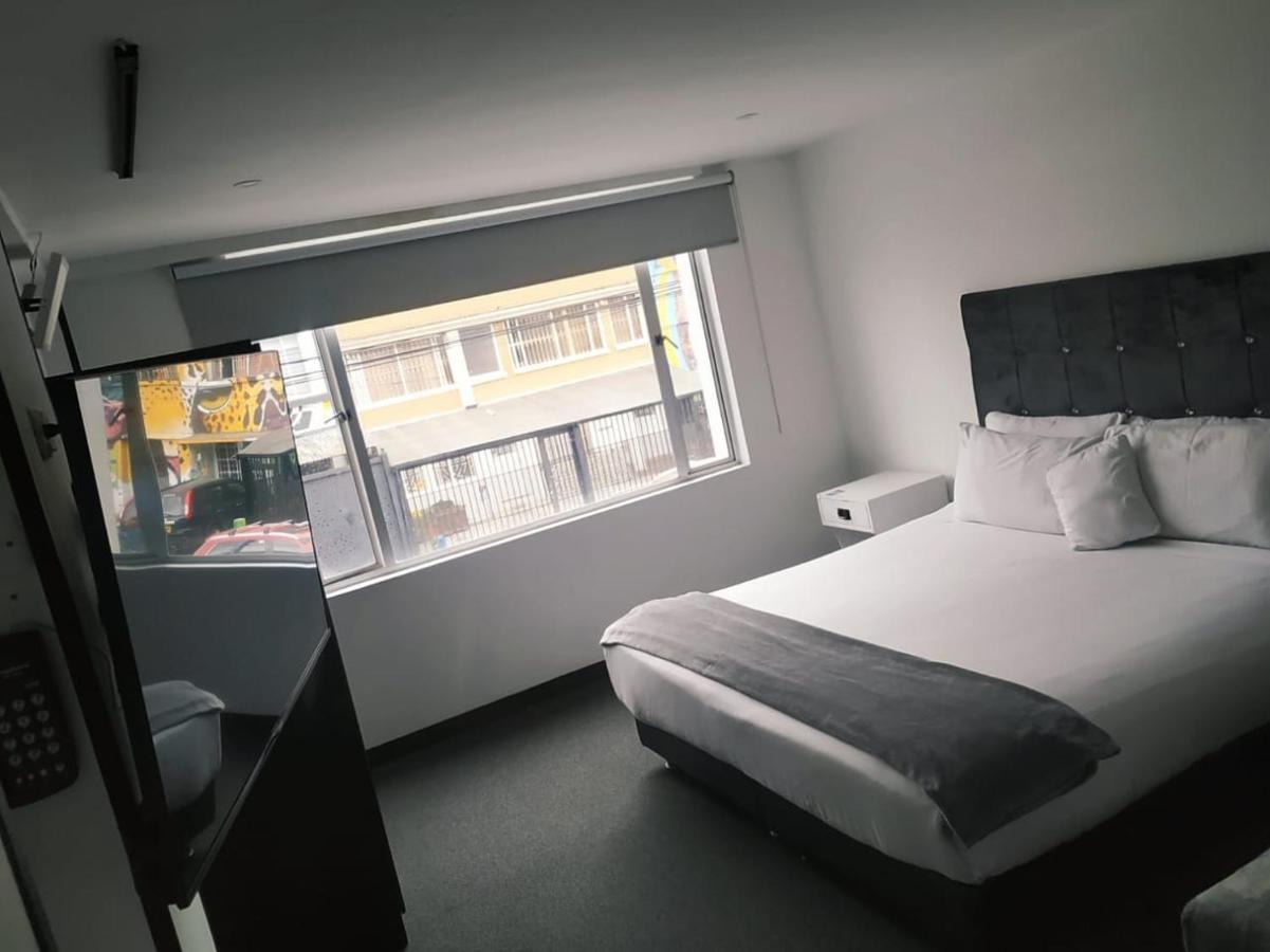 Hotel American Visa Boutique Bogota Bagian luar foto
