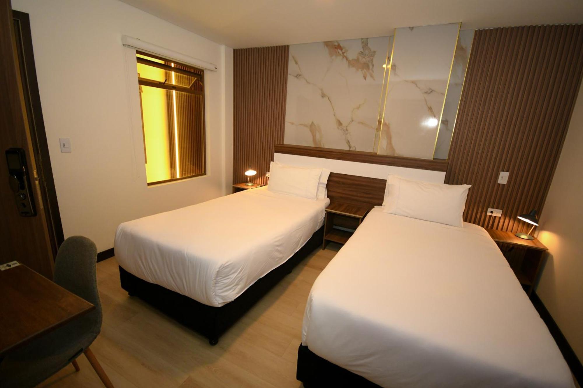 Hotel American Visa Boutique Bogota Bagian luar foto