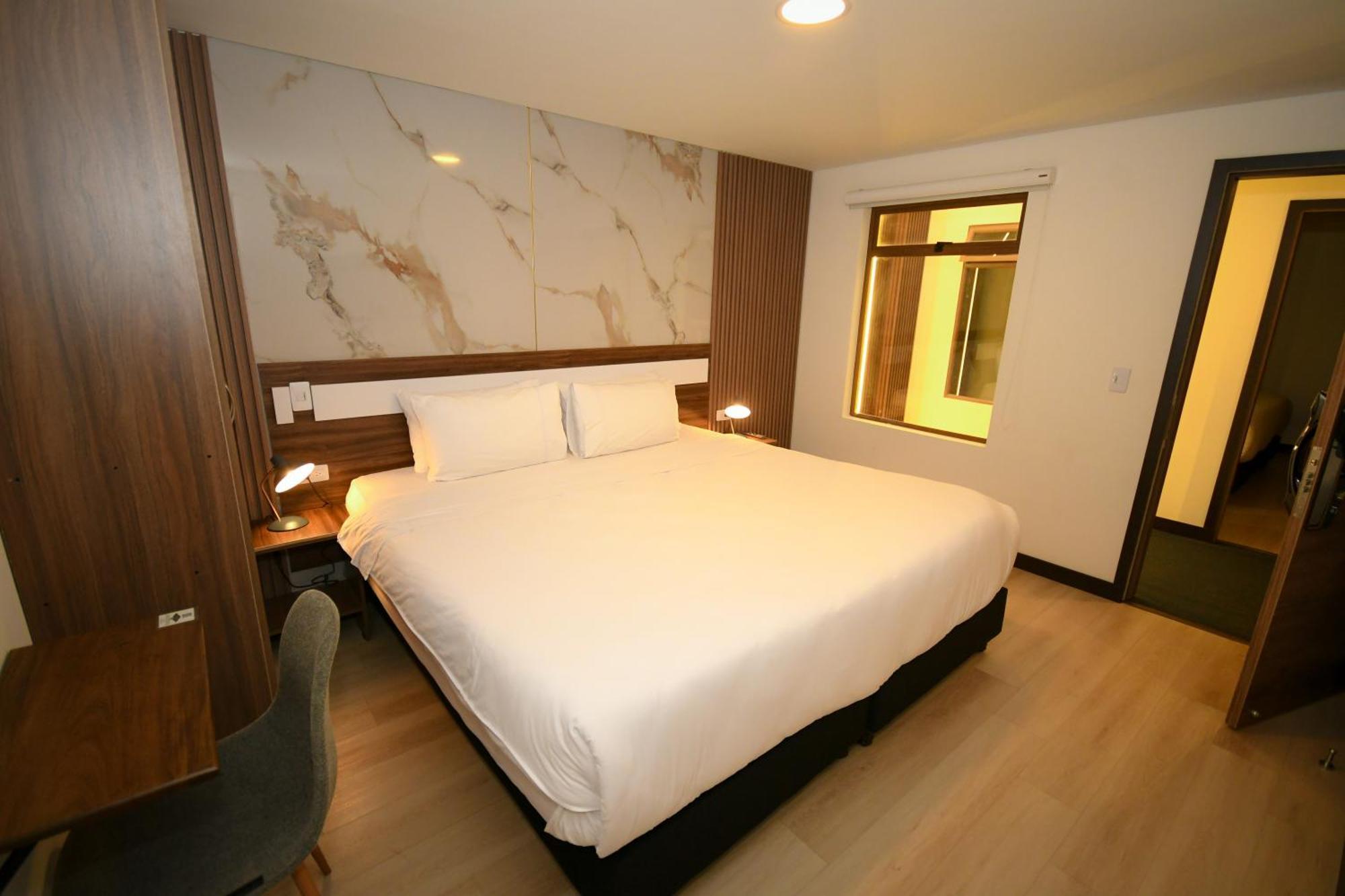 Hotel American Visa Boutique Bogota Bagian luar foto