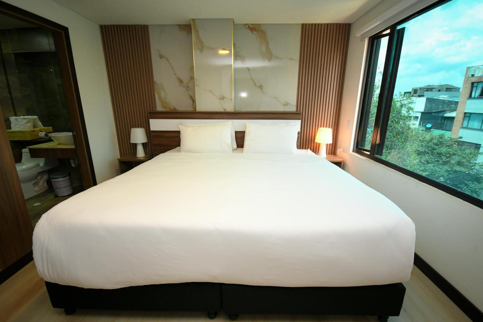 Hotel American Visa Boutique Bogota Bagian luar foto